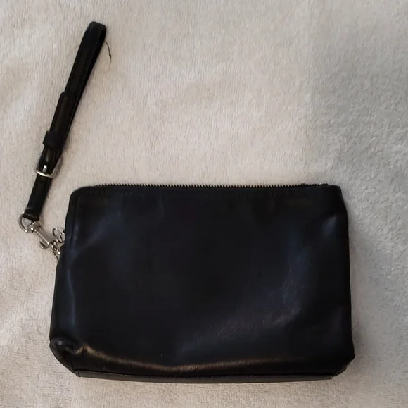 Coach wristlet - Picture 4 of 9